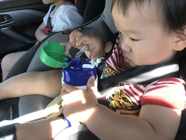 儿童用的水杯哪种好（儿童水杯的优缺点对比）(27)