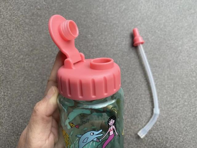 儿童用的水杯哪种好（儿童水杯的优缺点对比）(51)