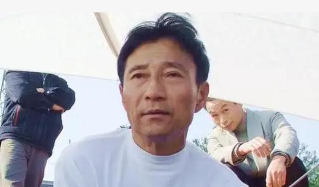 峨眉山金顶又一跳崖事件（峨眉九龙洞频频有人失踪）(17)