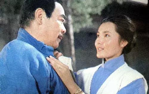 姜黎黎上几次大众电影封面（姜黎黎电影剧照）(14)