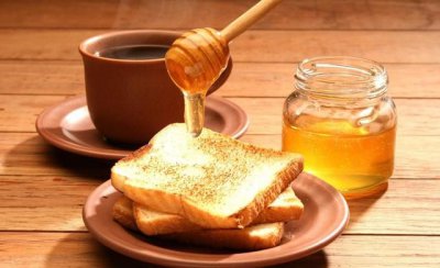 ​蜂蜜柚子茶可以用凉水泡吗，蜂蜜可以用开水冲泡吗？