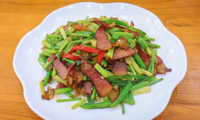 腊肉怎么做好吃，腊肉怎么做好吃？图2