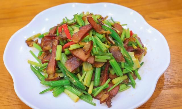 腊肉怎么做好吃，腊肉怎么做好吃？图9