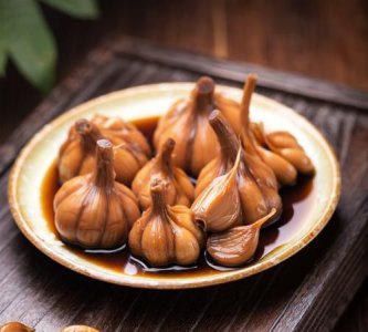 ​大蒜怎么腌制，大蒜怎么腌制就能变绿？