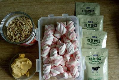 ​牛轧糖需要什么材料，牛轧糖怎么样做才可以不那么甜？