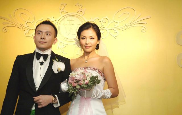 女演员王珂嫁给谁（百亿富豪闪婚女明星）(9)