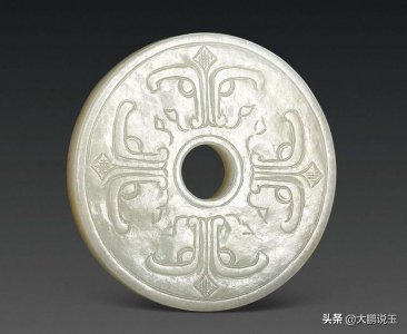 ​和田玉平安扣的寓意及象征（和田玉平安扣的由来和佩戴寓意你知道吗）