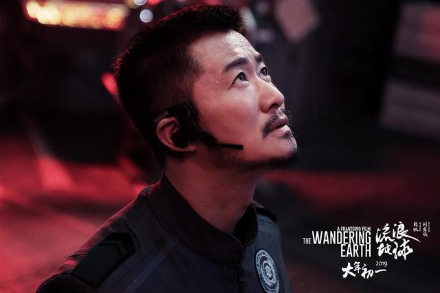 流浪地球的票房对比（流浪地球与战狼2全方位票房对比解析）(25)