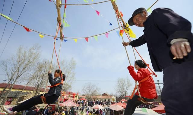 中国古代的秋千节还是什么节日