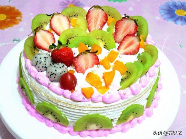 最简单又好吃的生日蛋糕怎么做（17种生日蛋糕的家常做法）(2)