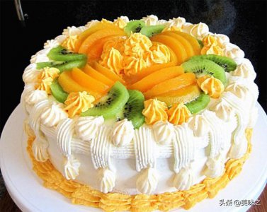 ​最简单又好吃的生日蛋糕怎么做（17种生日蛋糕的家常做法）