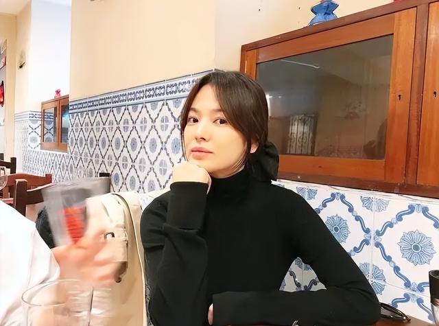 你见过最惊艳的素颜照（美人们的素颜能有多绝）(41)