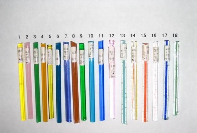 玻璃棒在蒸发时搅拌的作用是什么