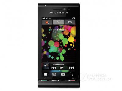 ​索尼爱立信u1i音质比较（双C造型酷似数码相机）