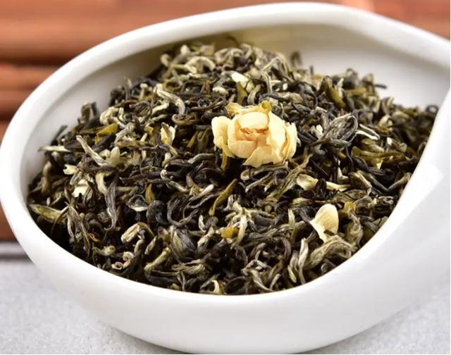 秋天最适合喝的几种茶（初秋喝什么茶最好）(2)