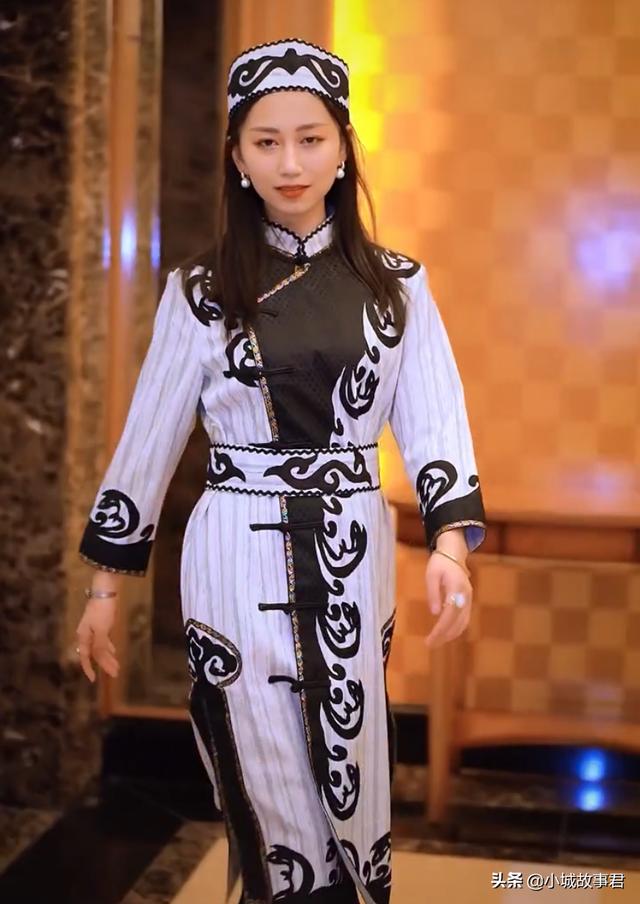 最好看的少数民族服装（难得一见的少数民族服饰）(5)