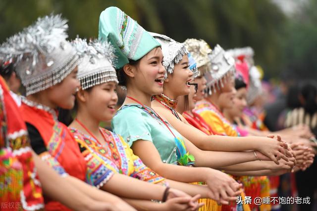 以前传说的刘三姐是哪里人（刘三姐是哪里人）(1)
