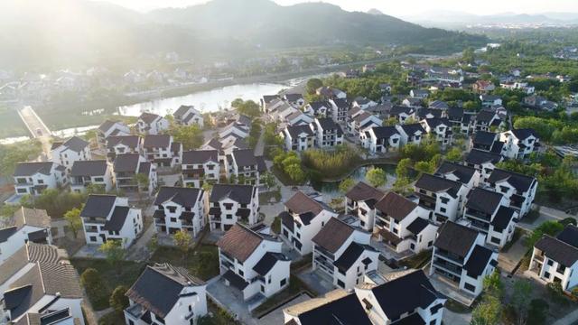 安吉县必玩三大景点（来安吉这些特别）(2)