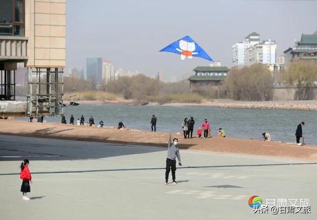 清明节适合放风筝的地方（春半踏青时纸鸢鸣半空）(5)