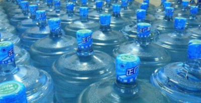 ​一桶矿泉水多重,一桶矿泉水有多重