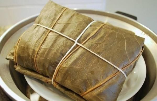 粽子的粽叶是什么叶子,粽子外面的叶子是什么图33