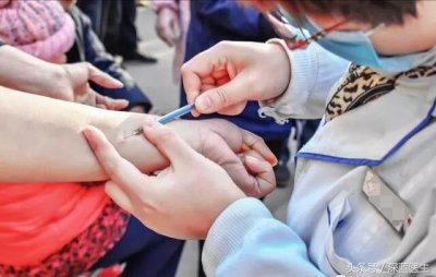 ​小学生体检结核菌素试验（河北发生一起小学生结核菌素试验后死亡事件）