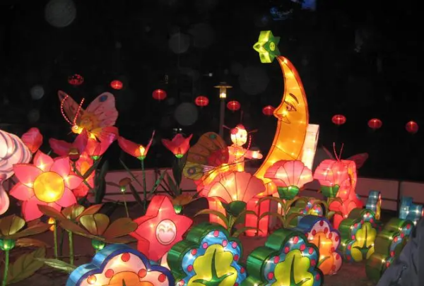 赏花灯的寓意,闹花灯的寓意是什么图1