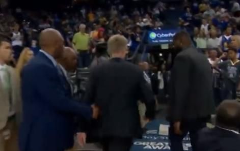 nba半场休息多久，cba总决赛中场休息多久？图9