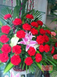 ​母亲节是5月的第几个星期日（）母亲节是哪一天 母亲节的由来简介）