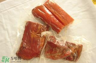 真空包装的腊肉能放多久？真空包装的腊肉质期是多久？