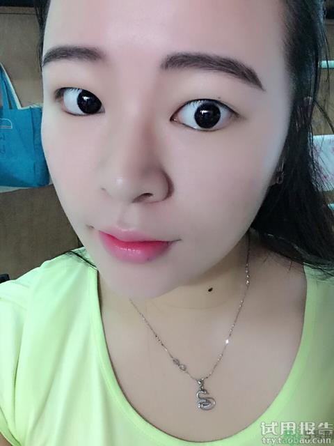 兰芝双色唇膏怎么样?兰芝双色唇膏好用吗?