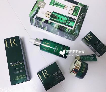hr赫莲娜绿宝瓶轻乳霜和cpb焕润新生晚霜哪个好