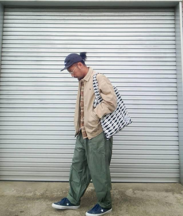 穿几百块的匡威，你丢人吗？