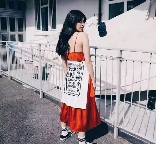 穿几百块的匡威，你丢人吗？