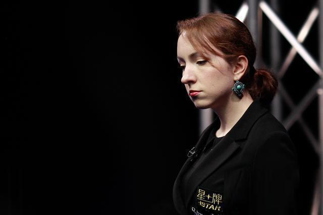 世界台球美女裁判盘点：高颜值、好身材成标配，中国居然还有四人