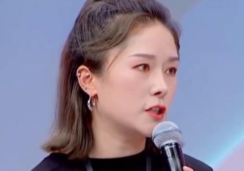 杨迪妹妹正脸曝光，看到她真实的样子，偶像剧女主没得跑