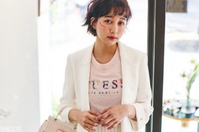 ​腮红怎样画显脸小 每个人的理想腮红不同