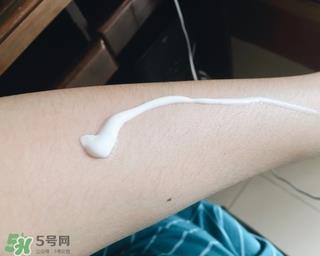 香蕉船防晒霜保质期多久?香蕉船防晒霜生产日期怎么看?