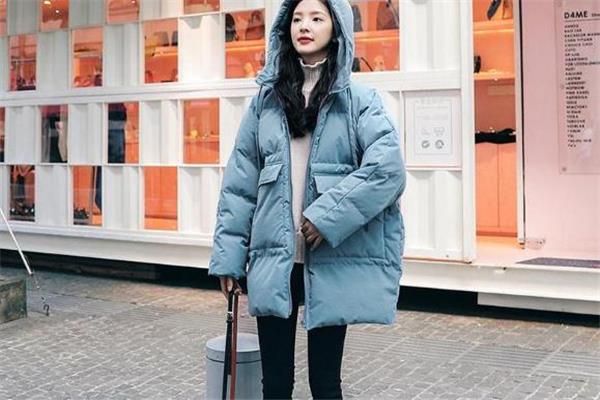 面包服怎么穿不显胖 避开这些雷区