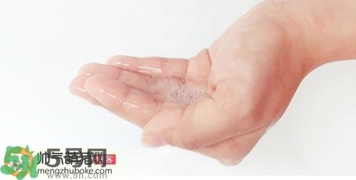 春雨蜂胶面膜如何辨别真假?春雨蜂胶面膜真假鉴别图