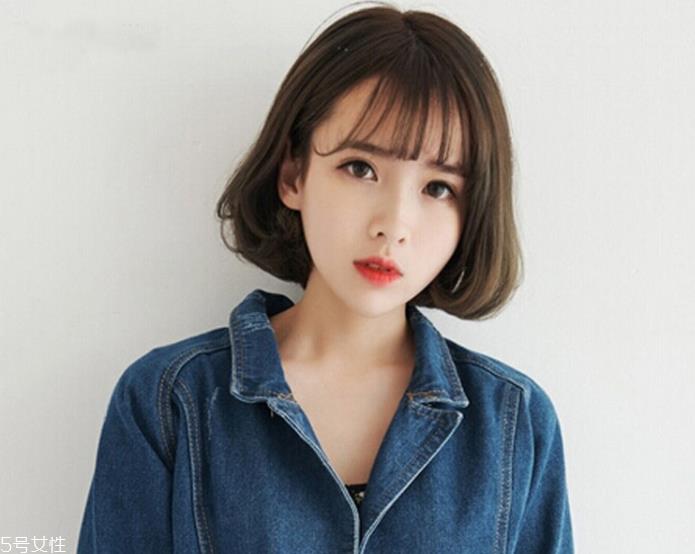 文艺短发女生发型图片 自然有个性不撞脸