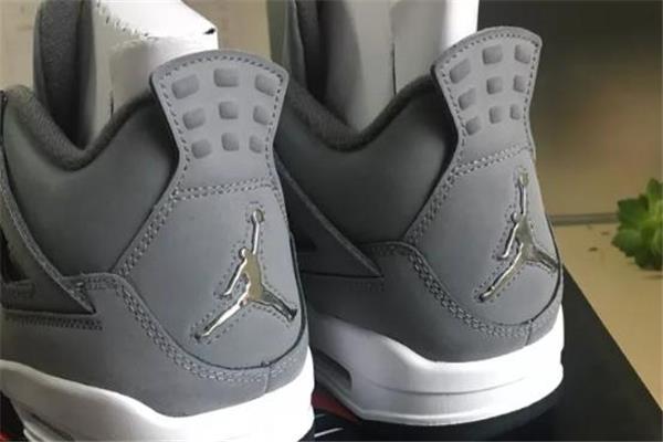 aj4 cool grey开箱测评 aj4酷灰复刻开箱实物图
