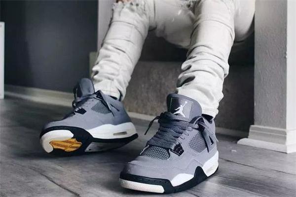 aj4 cool grey开箱测评 aj4酷灰复刻开箱实物图