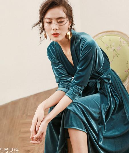 女生穿什么裙子好看？撩翻整个春天