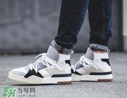 adidas originals aw联名最新款多少钱？阿迪达斯三叶草aw联名发售价格