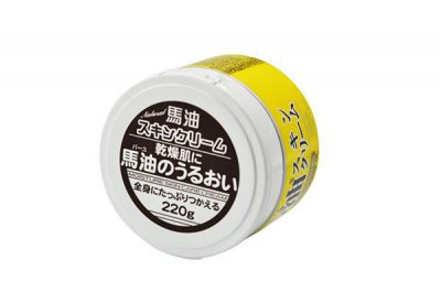 ​马油适合白天用还是晚上用 马油在哪里买是正品