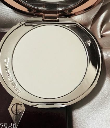 charlotte tilbury无暇极细蜜粉饼多少钱 ct极细无暇粉饼