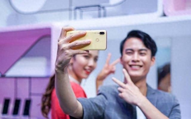 华为Nova3值得买吗？华为Nova3详解评测