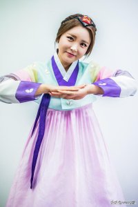 ​微胖女神   洪真英