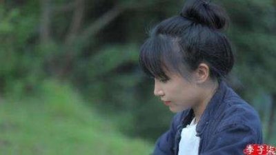 ​李子柒的手工竹沙发灵感来源于罗汉床？告诉你罗汉床什么样